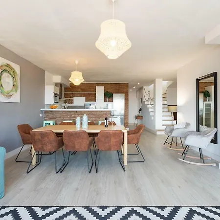 Mediterranean Hideaway Apartment *